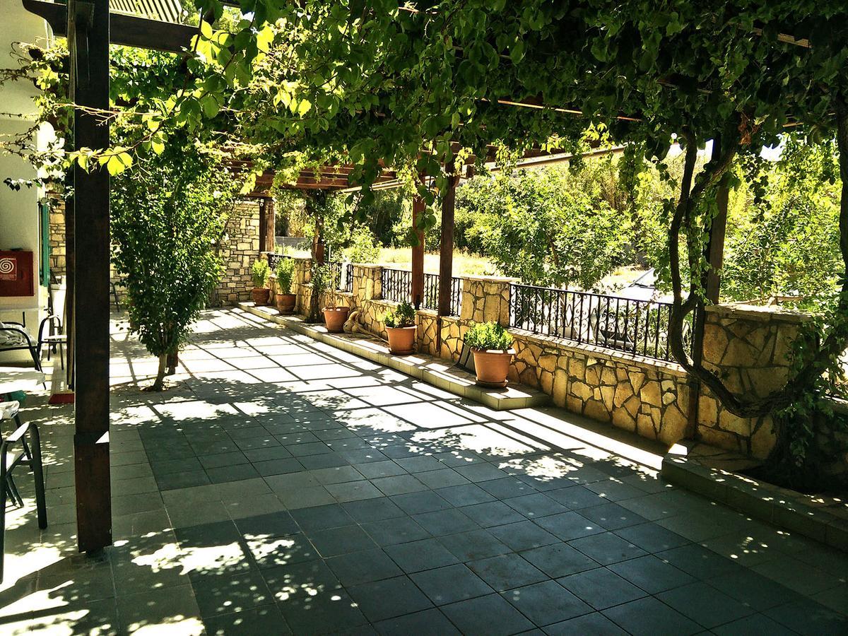 Dimitris Villa Hotel Matala Eksteriør bilde