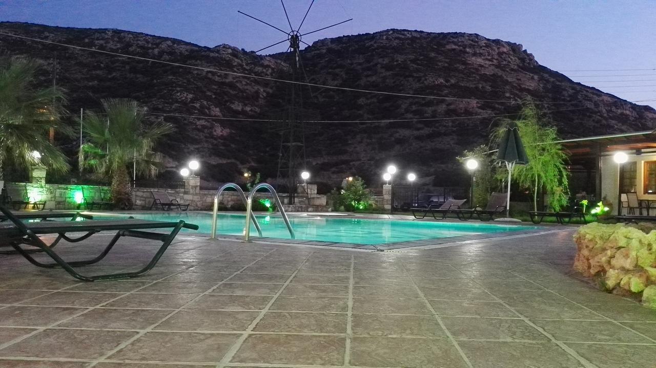 Dimitris Villa Hotel Matala Eksteriør bilde