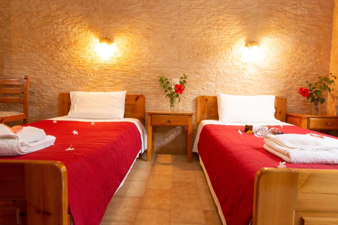 Dimitris Villa Hotel Matala Eksteriør bilde
