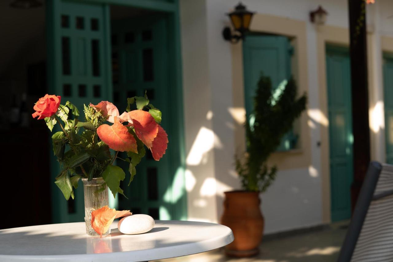 Dimitris Villa Hotel Matala Eksteriør bilde